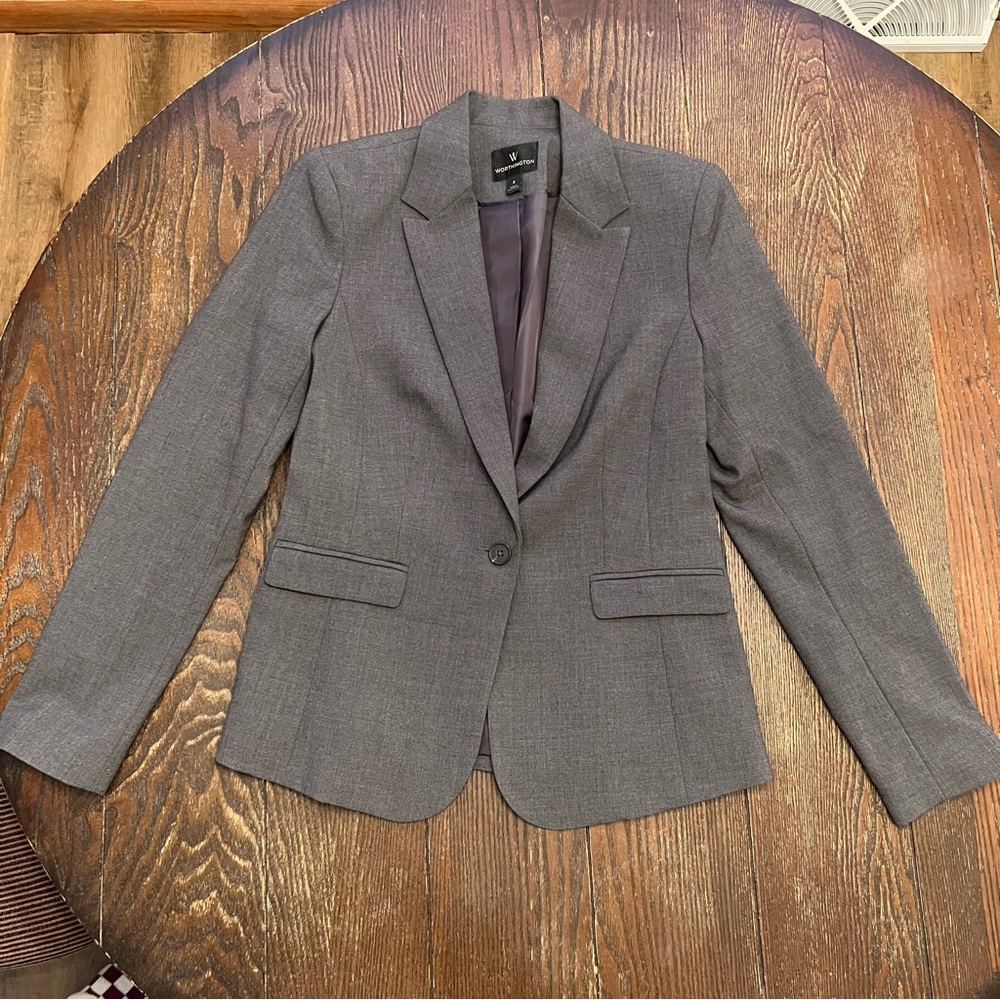 Worthington Women’s Charcoal Blazer Size 2